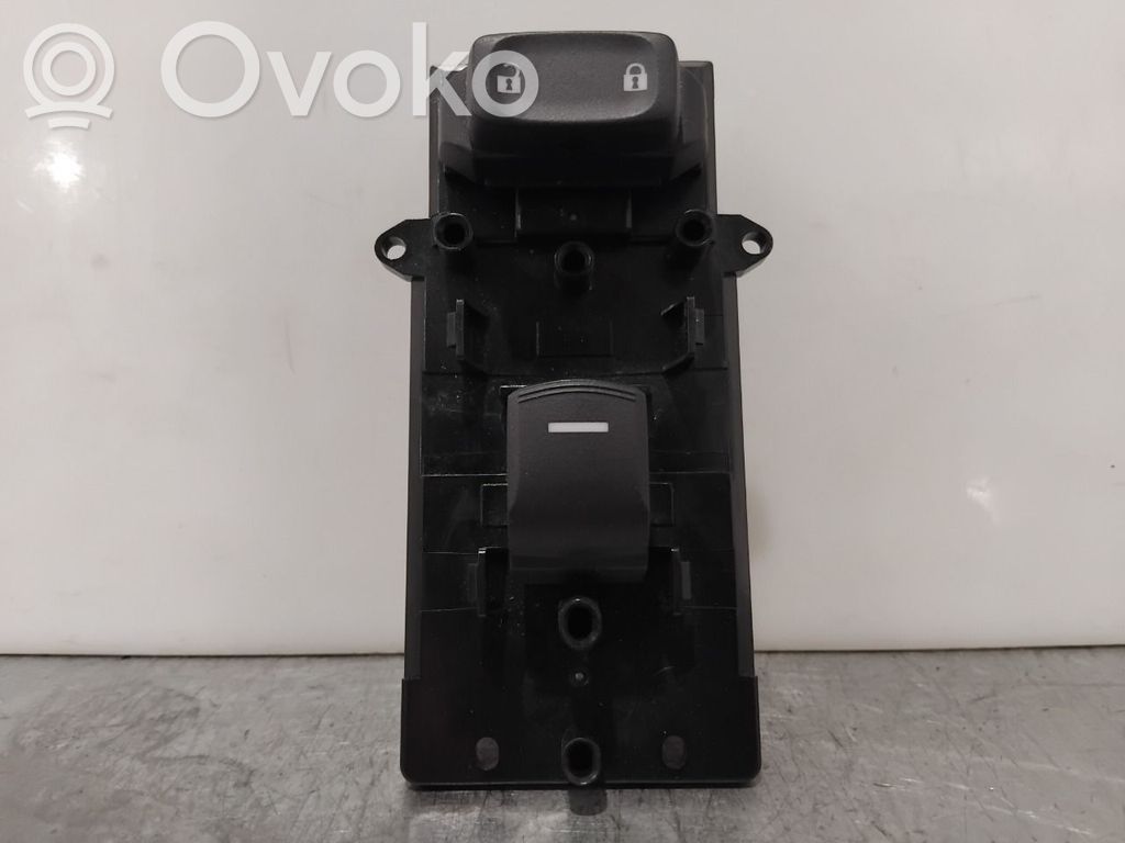 Honda CR-V Electric window control switch 