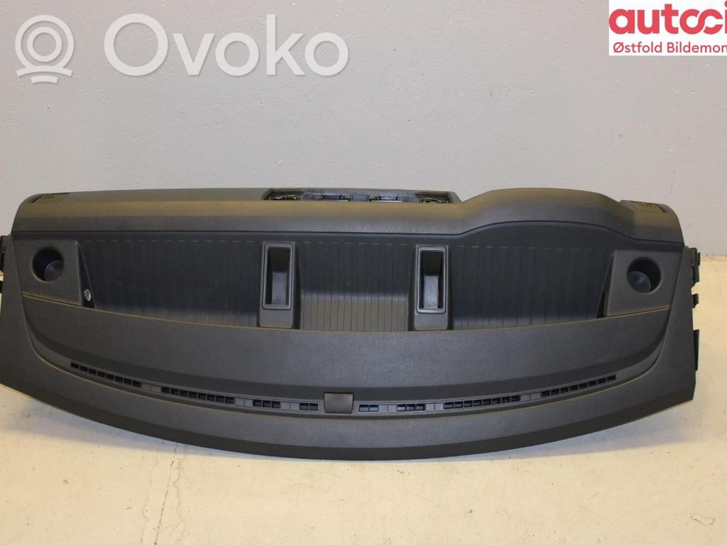 Volkswagen Crafter Panelė 