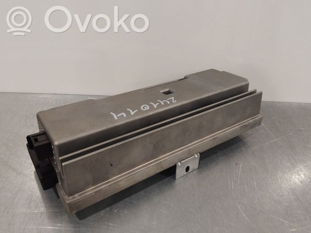 BMW X6 E71 Sound amplifier 
