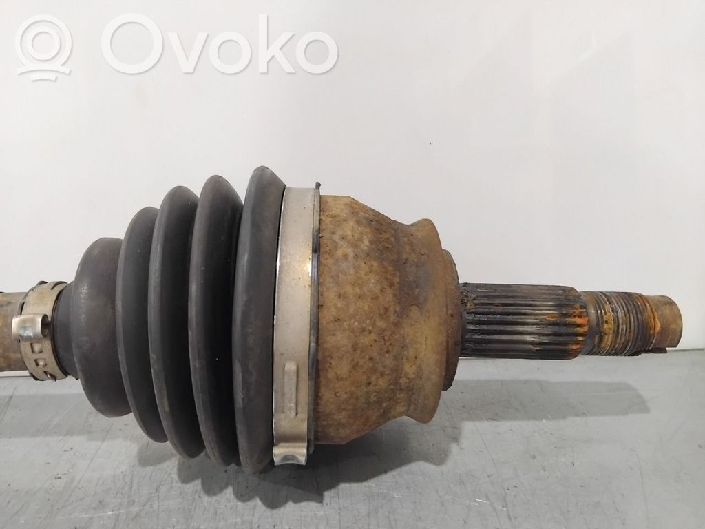 Opel Combo D Priekinis pusašis