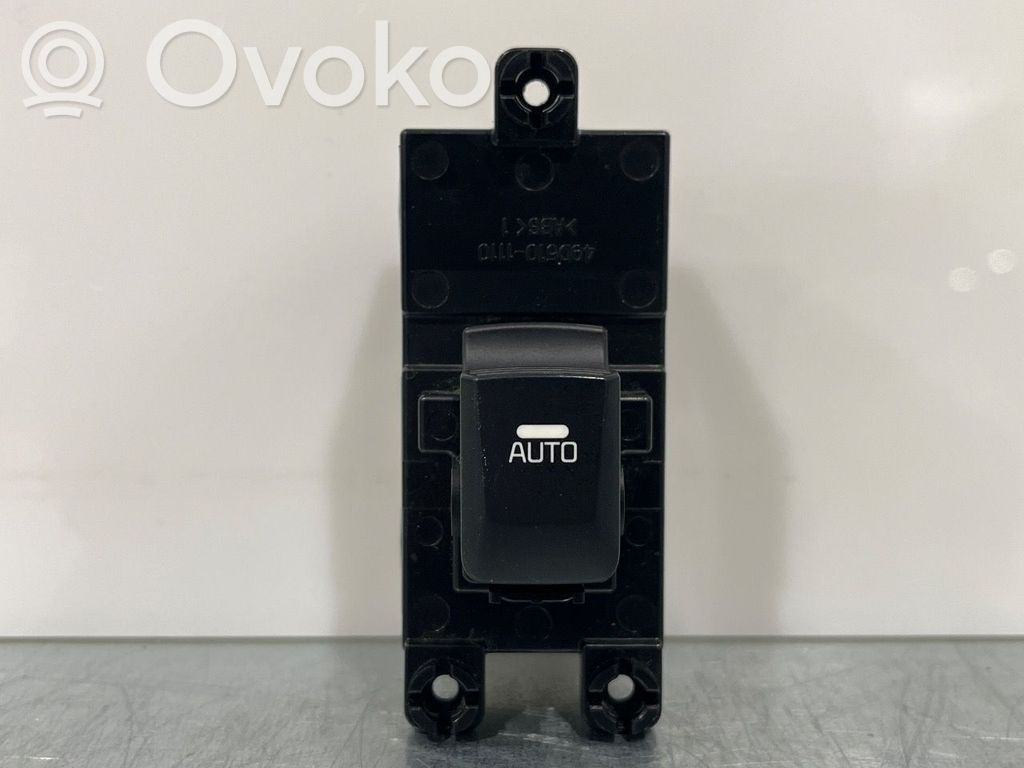 KIA Ceed Interruttore di controllo dell’alzacristalli elettrico 