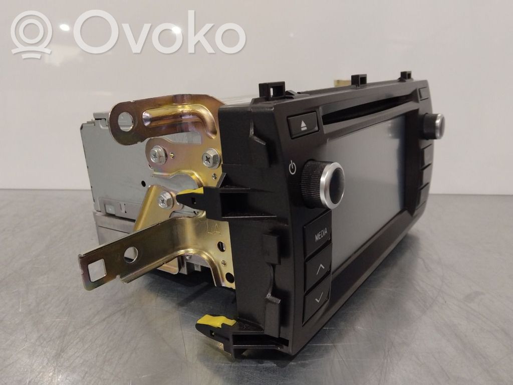 Toyota Auris E180 Radio / CD-Player / DVD-Player / Navigation