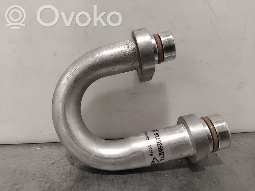 Renault Megane IV Air conditioning (A/C) pipe/hose 