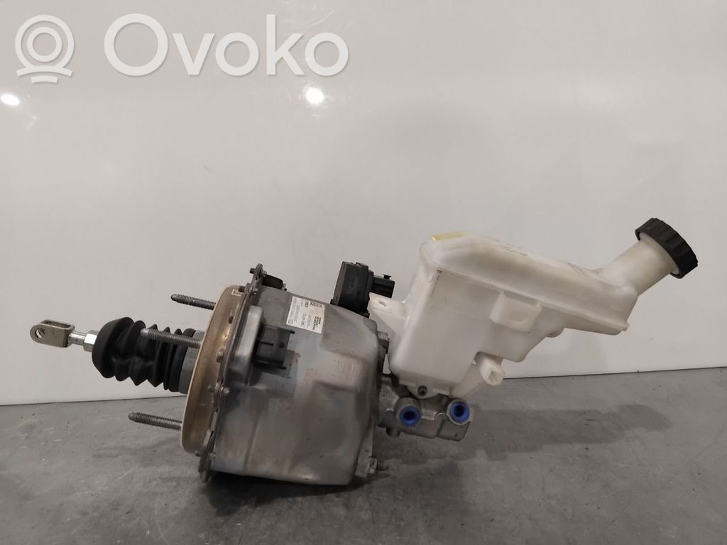 Renault Megane IV Brake booster 