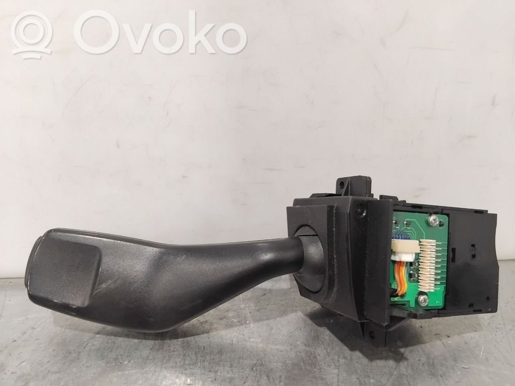 Ford Mondeo MK IV Otros interruptores/perillas/selectores 