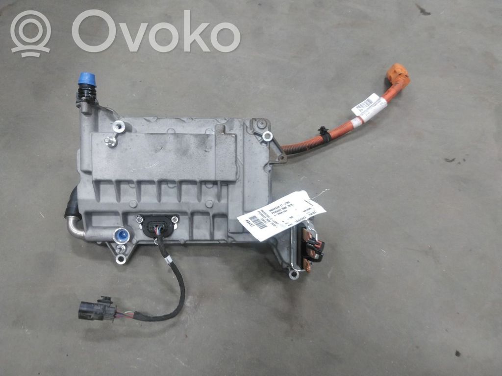 Peugeot 2008 II Inversor/convertidor de voltaje 