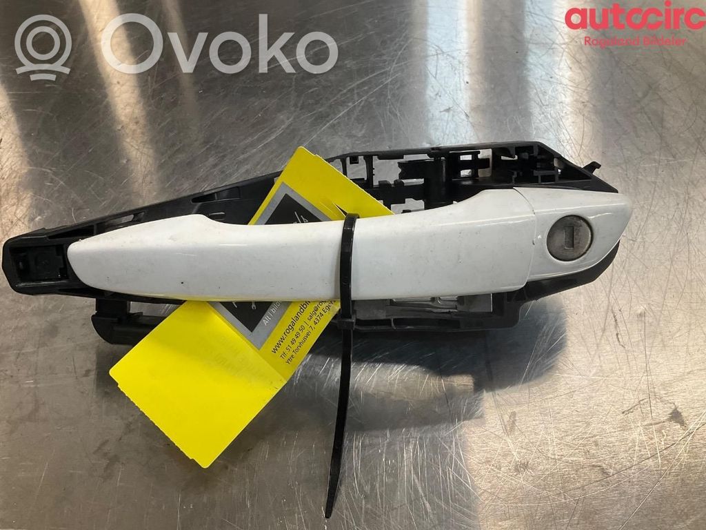 Opel Vivaro Poignée extérieure de hayon arrière