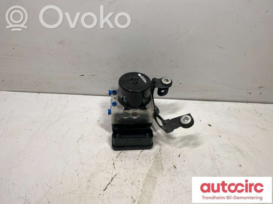 Volvo V70 ABS Pump 