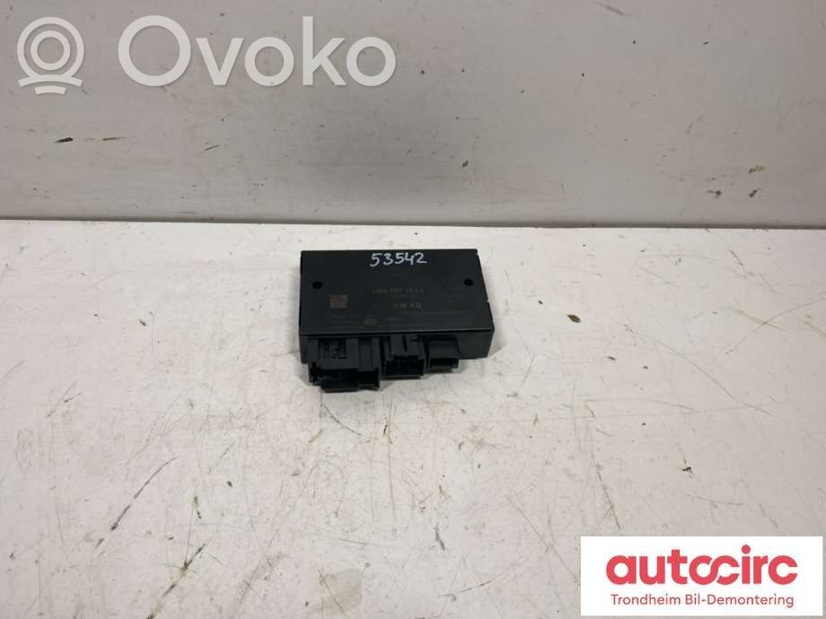 Audi e-tron Tow bar trailer control unit/module 