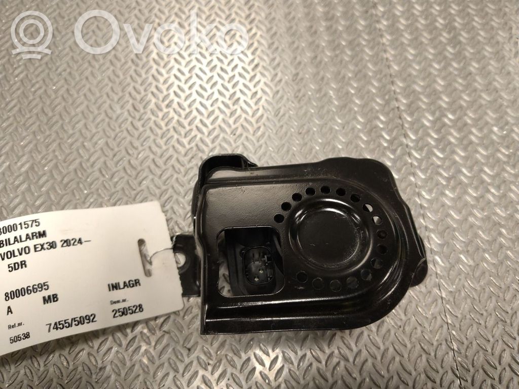 Volvo EX30 Interruptor de la alarma 