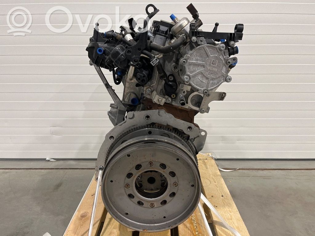 Audi A4 S4 B9 8W Motor 