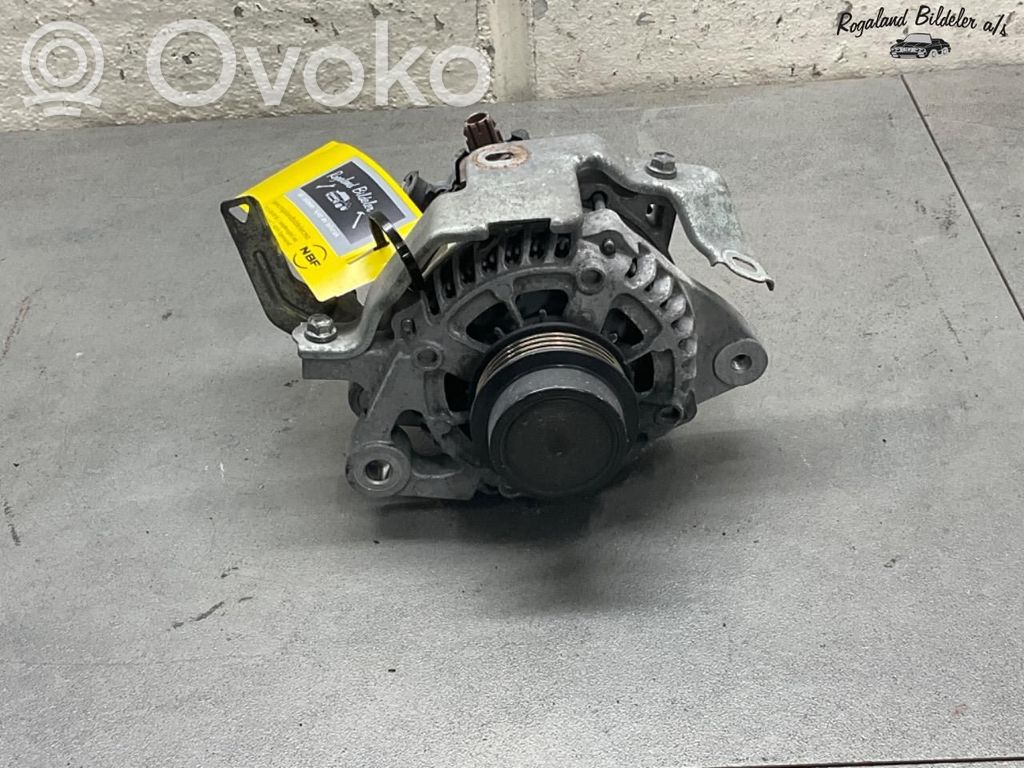 Toyota Yaris Generatore/alternatore