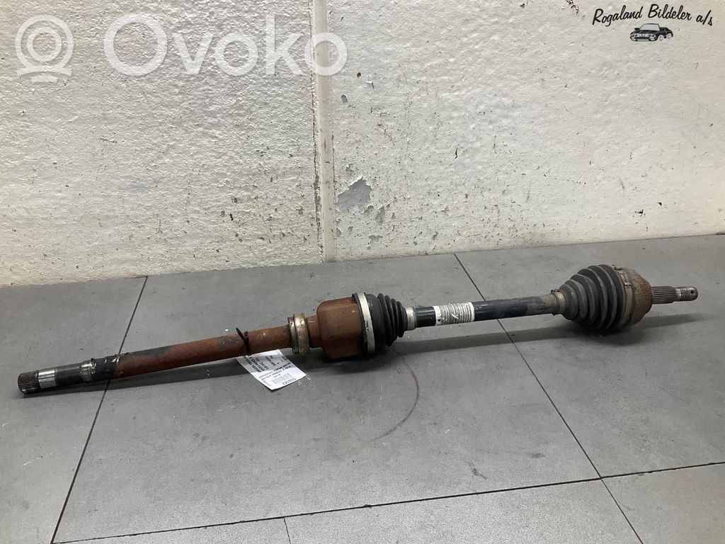 Toyota Proace Półoś przednia 