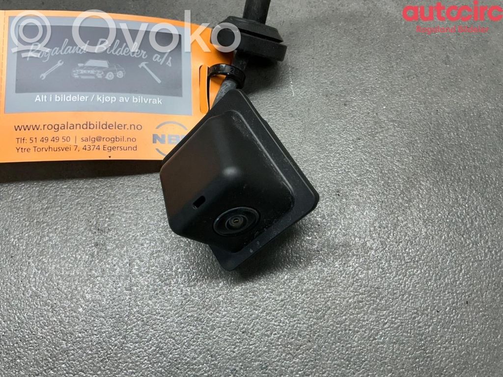 Windshield/windscreen camera