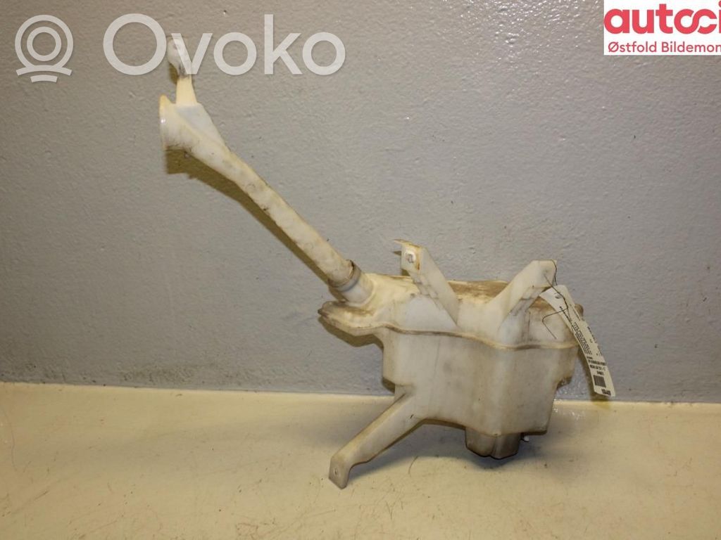 Nissan Leaf I (ZE0) Zbiornik płynu do spryskiwaczy szyby przedniej / czołowej