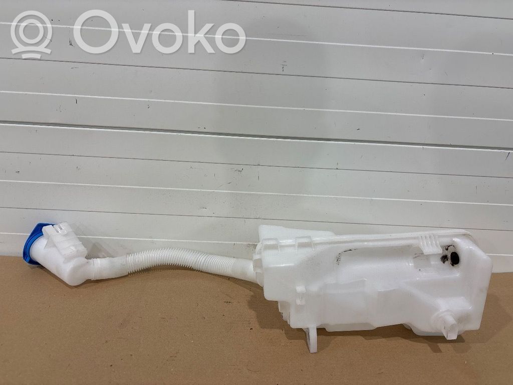 Audi Q4 e-tron Zbiornik płynu do spryskiwaczy szyby przedniej / czołowej 