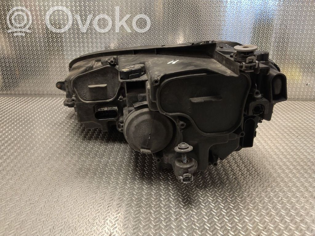 Volkswagen e-Golf Scheinwerfer 