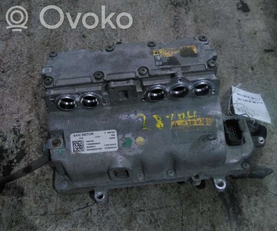 Inversor/convertidor de voltaje   10951328,10951328
