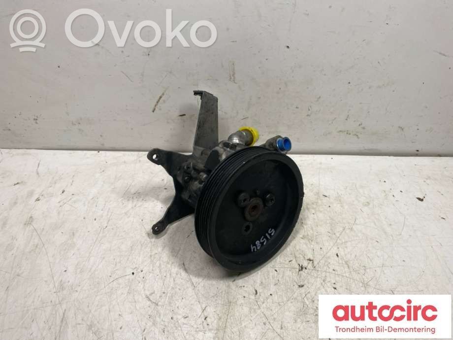 BMW 5 E60 E61 Power steering pump 