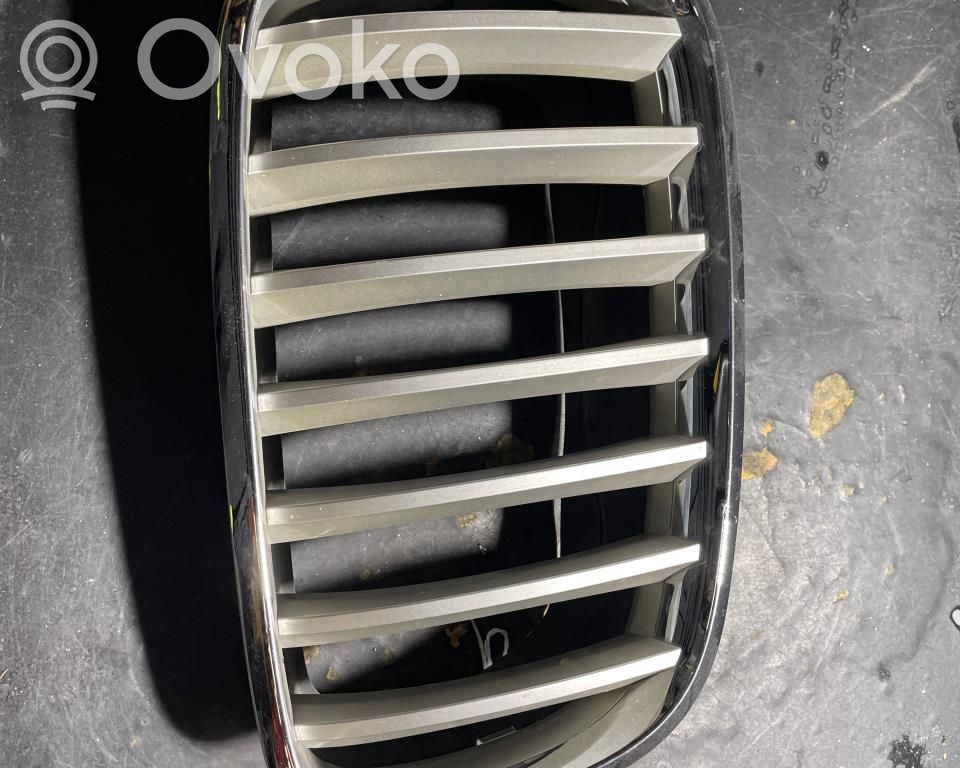 BMW X5 E70 Dashboard side air vent grill/cover trim 