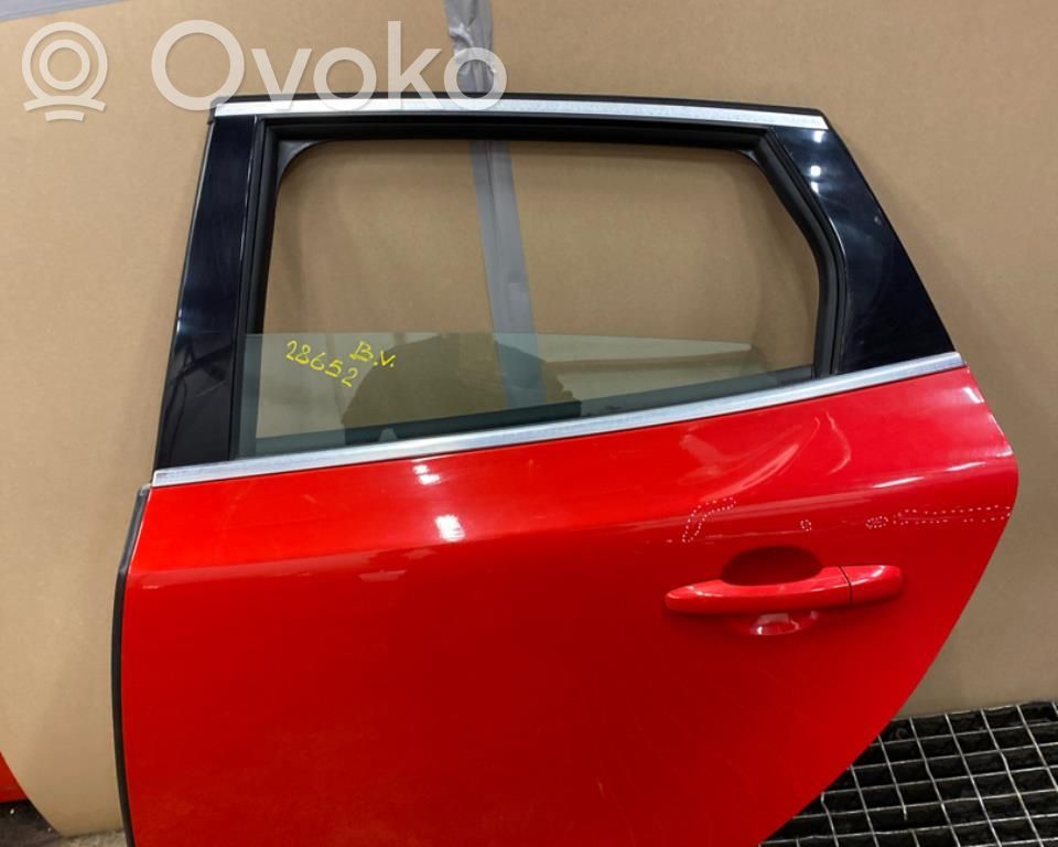 Volvo V40 Galinės durys 