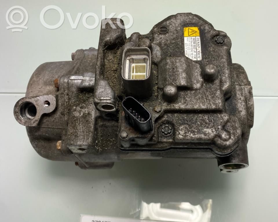 Toyota RAV 4 (XA40) Kompresor / Sprężarka klimatyzacji A/C 