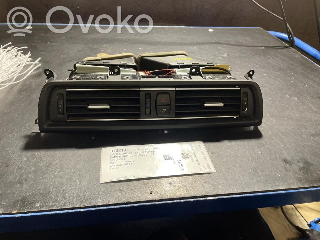 BMW 5 F10 F11 Griglia di ventilazione centrale cruscotto 