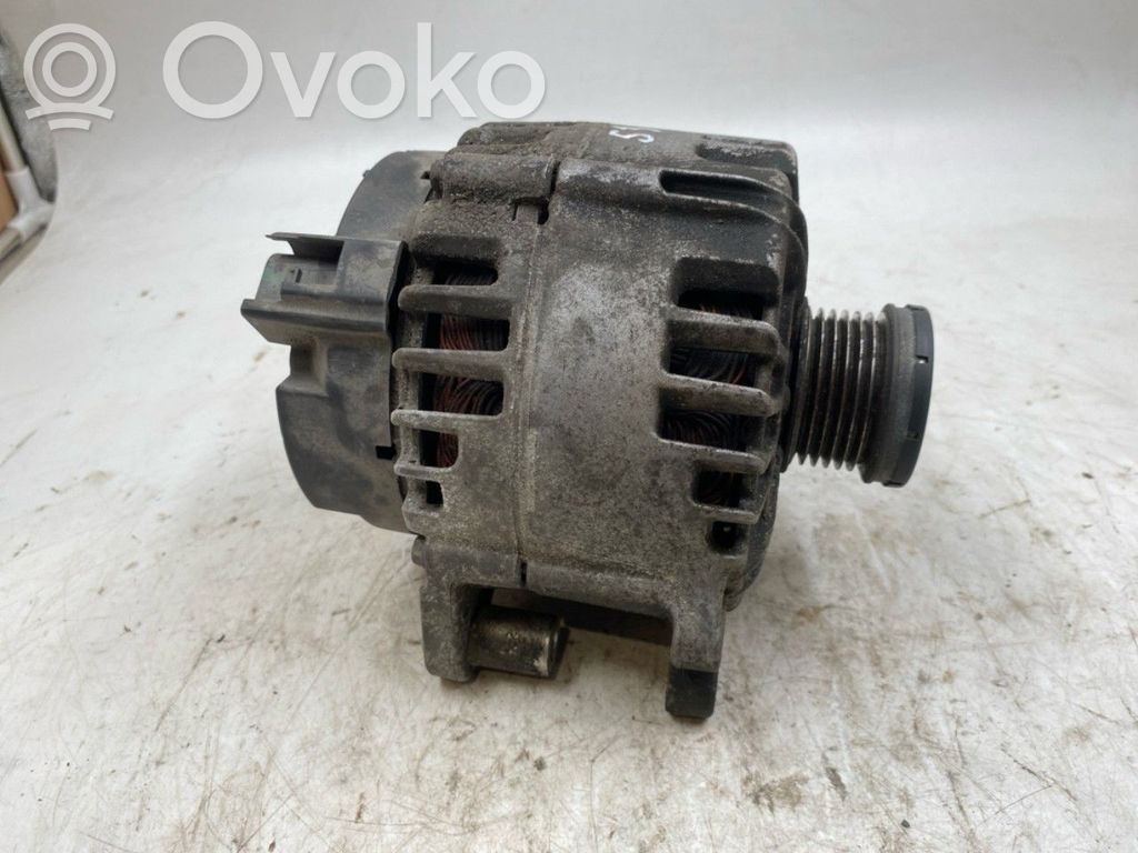 Volkswagen Golf VI Alternator 