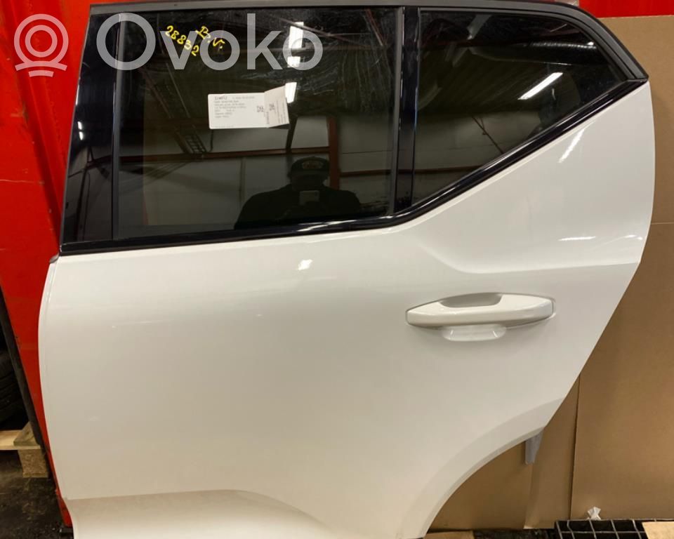 Volvo XC40 Galinės durys 