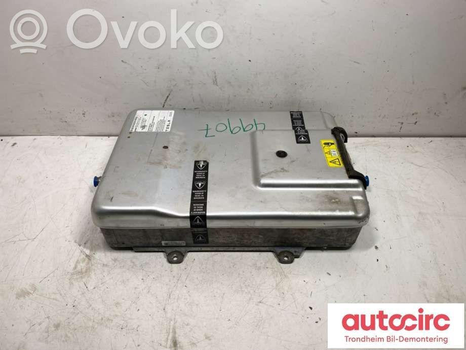 Tesla Model S Pakrovėjas akumuliatorius (papildomas) 