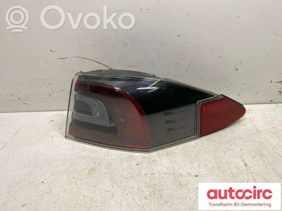Tesla Model S Takavalot 