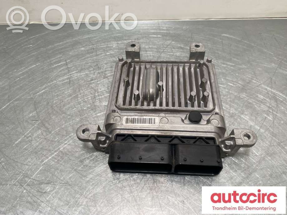 Mercedes-Benz E W212 Engine control unit/module ECU 