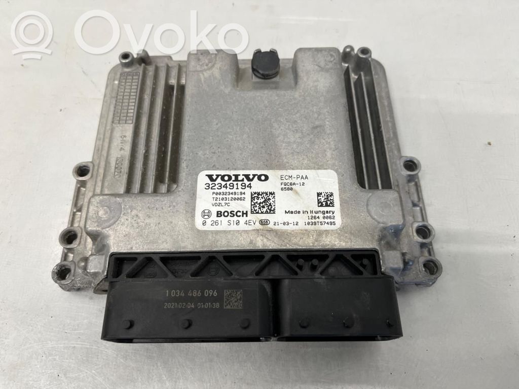 Volvo XC40 Engine control unit/module ECU 