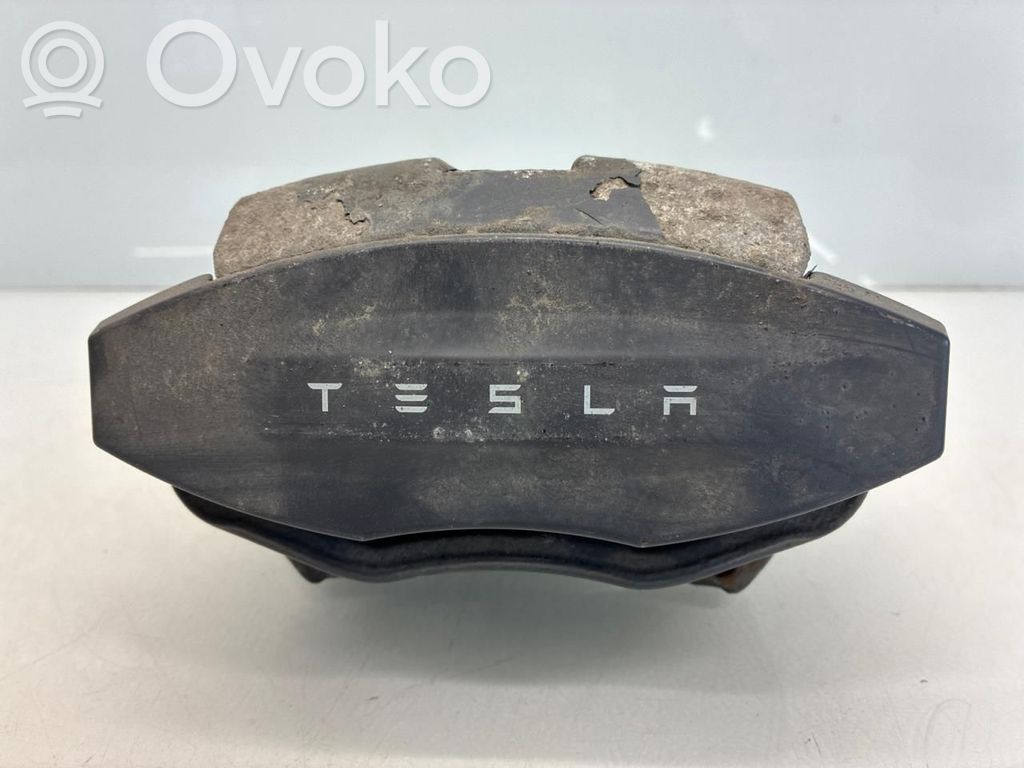 Tesla Model X Galinis suportas 