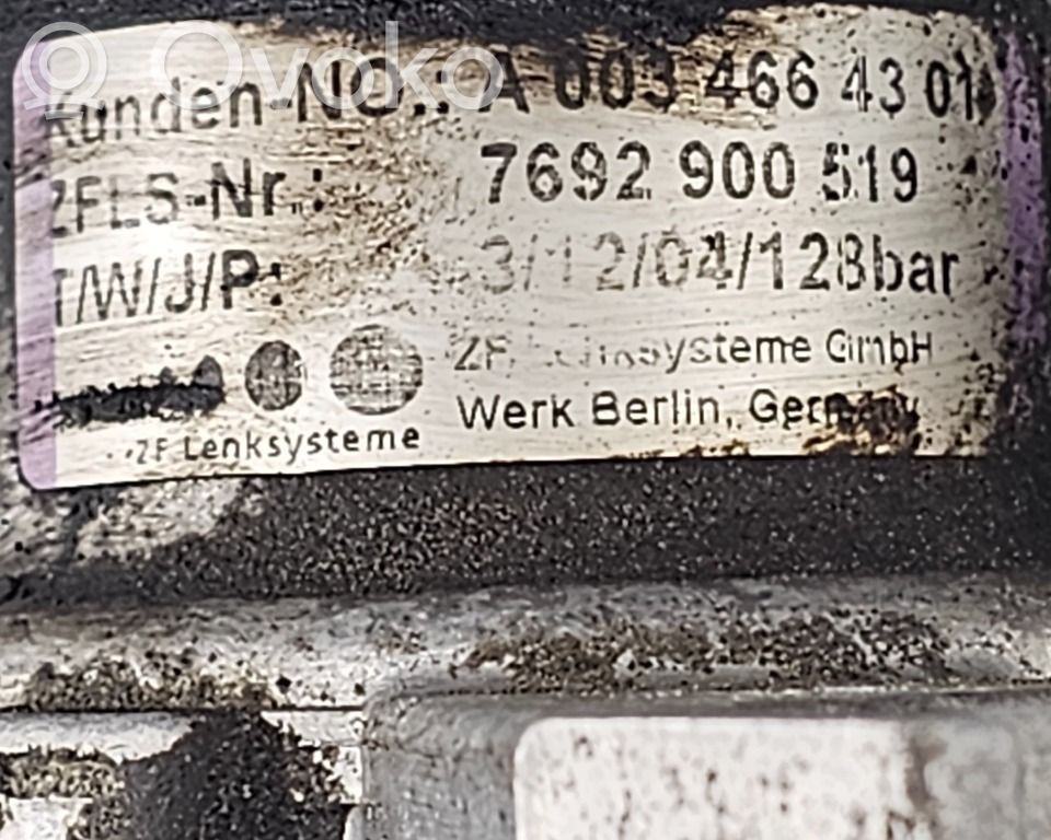 Mercedes-Benz E W211 Pompă servodirecție 