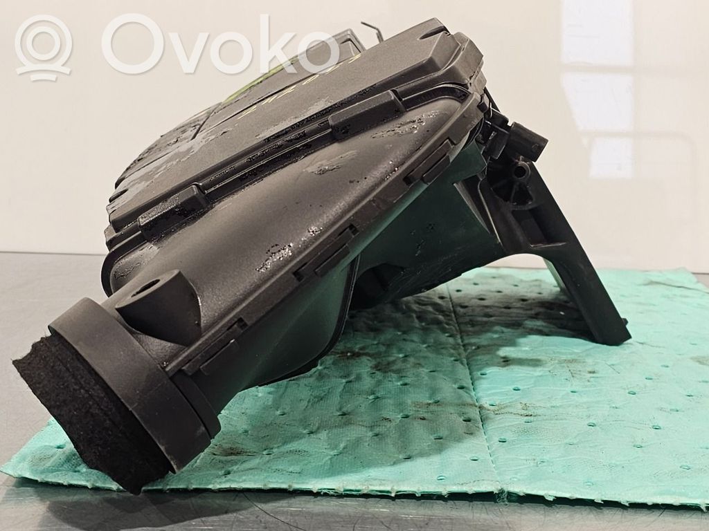 Mercedes-Benz E W211 Air filter box 