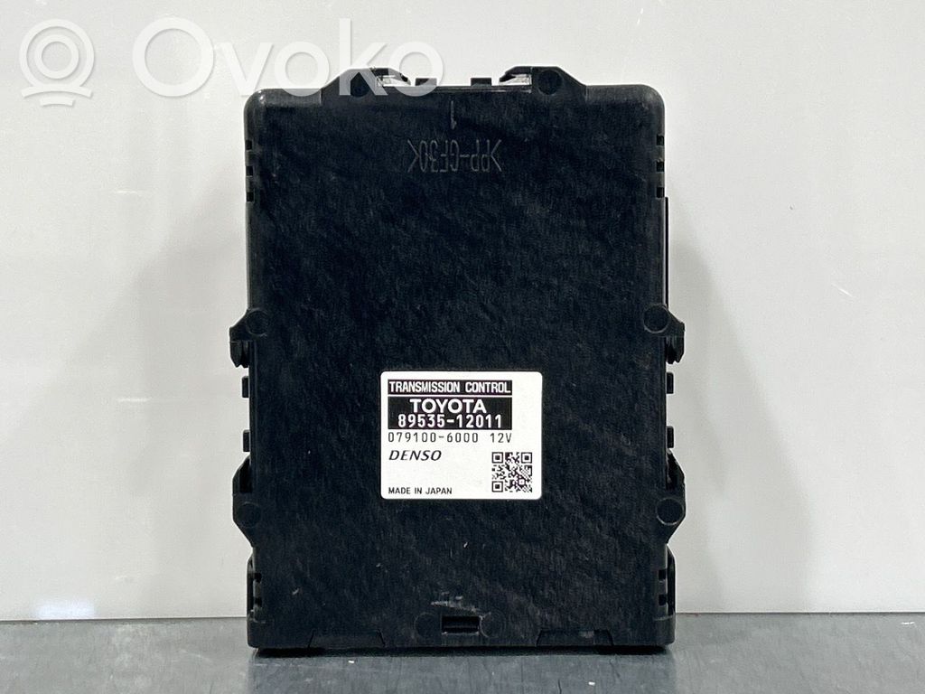 Toyota Auris E180 Gearbox control unit/module 