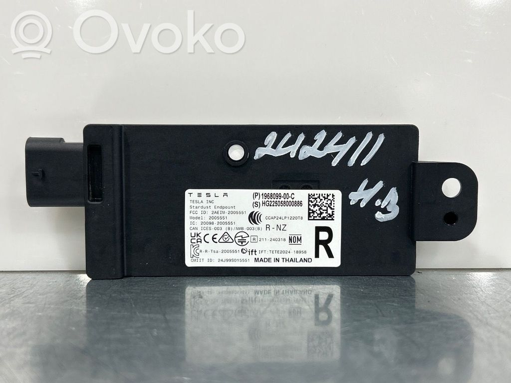Tesla Model Y Bluetooth modulis 