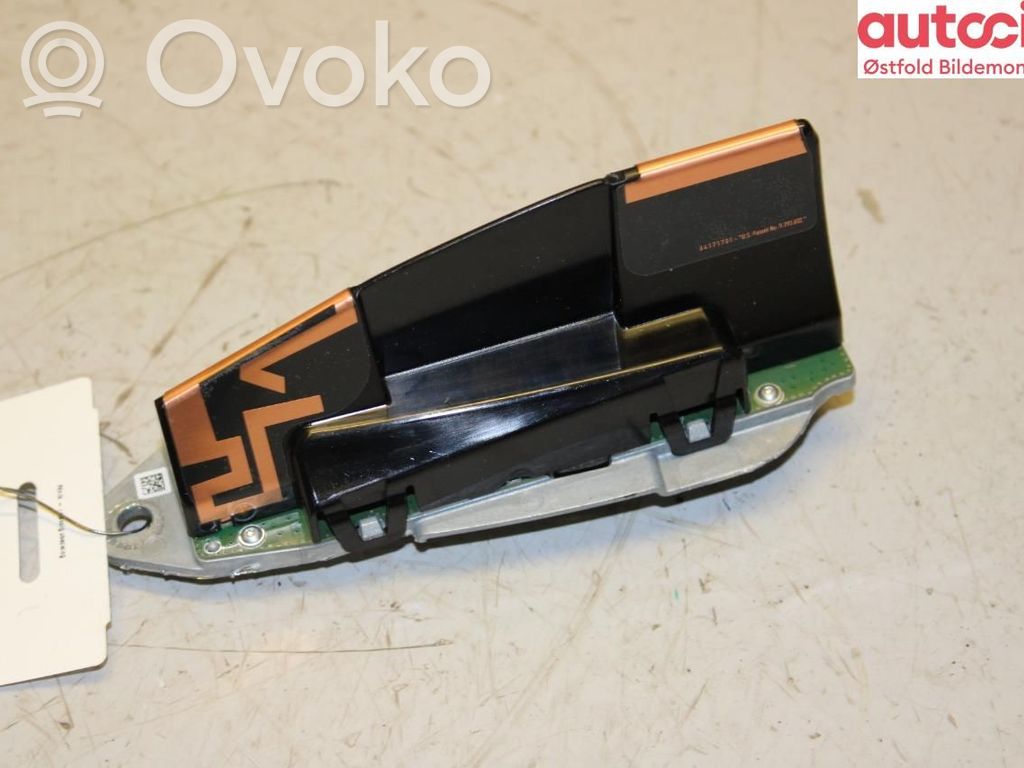 BMW X5 G05 Antenă GPS aeriană 