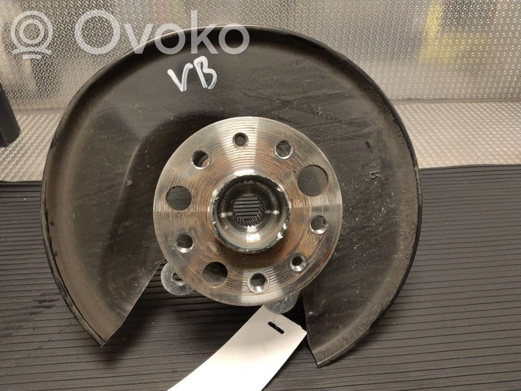 Toyota bZ4X Fuso a snodo con mozzo ruota posteriore