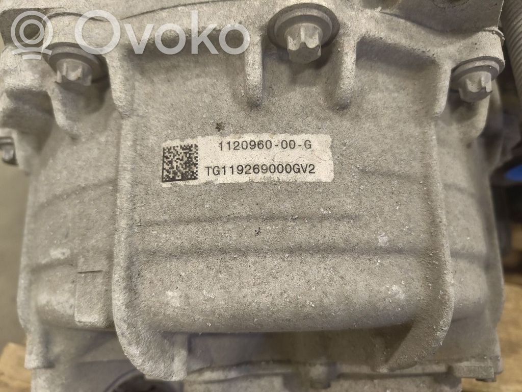 Tesla Model 3 Silnik elektryczny samochodu 