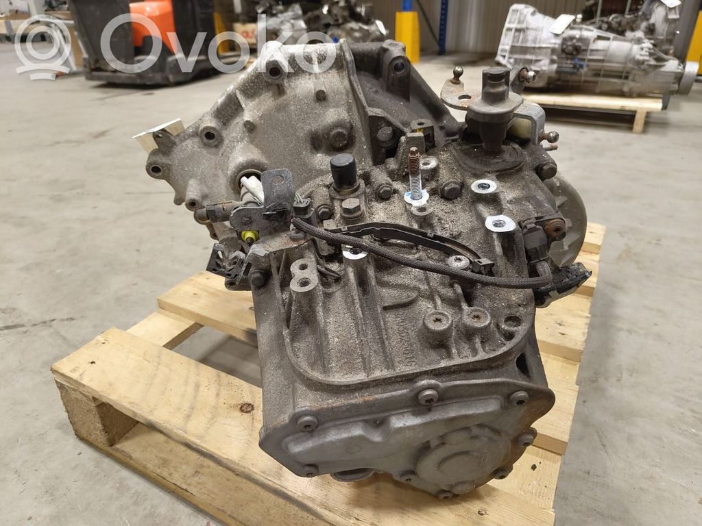 Peugeot Expert Manual 6 speed gearbox 