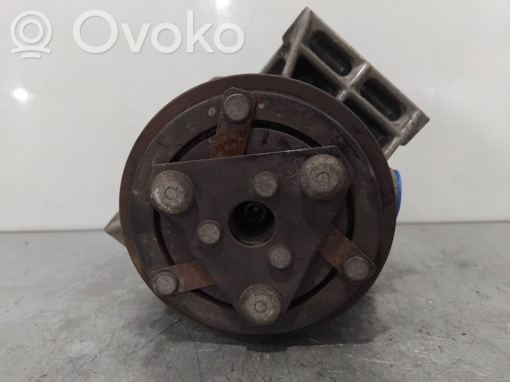 Nissan Juke I F15 Compressore aria condizionata (A/C) (pompa) 
