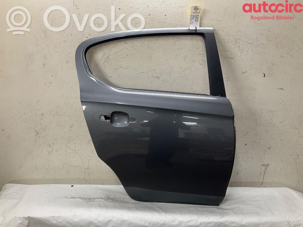 Opel Corsa E Galinės durys 