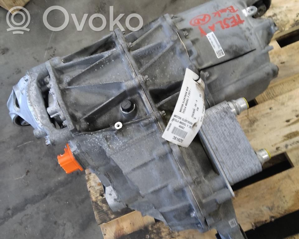 Tesla Model Y Elektromobilio variklis 