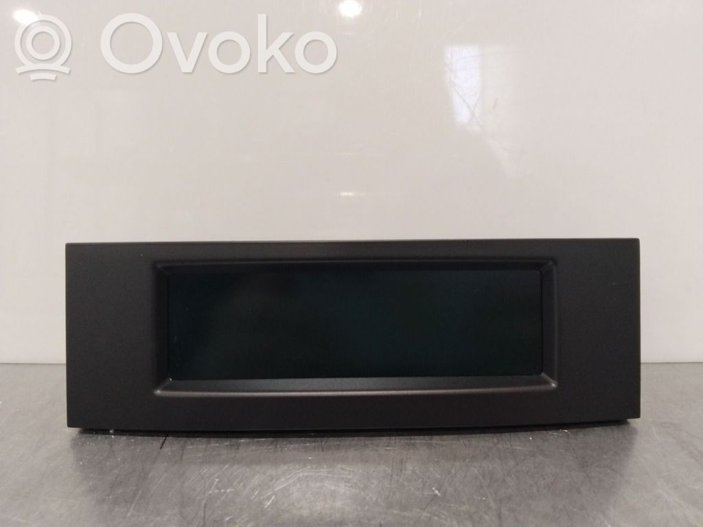 Peugeot 5008 Pääyksikkö multimedian ohjaus 