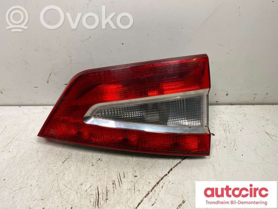 Ford Galaxy Aizmugurējais lukturis virsbūvē 