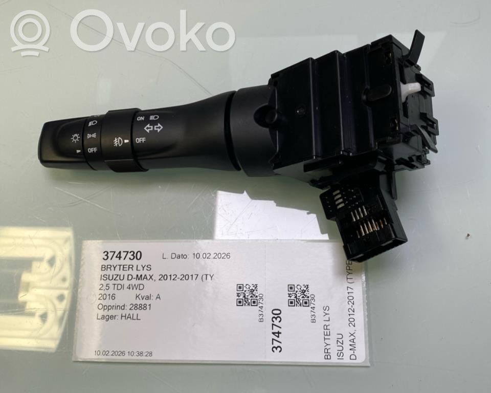 Isuzu D-Max Light switch 