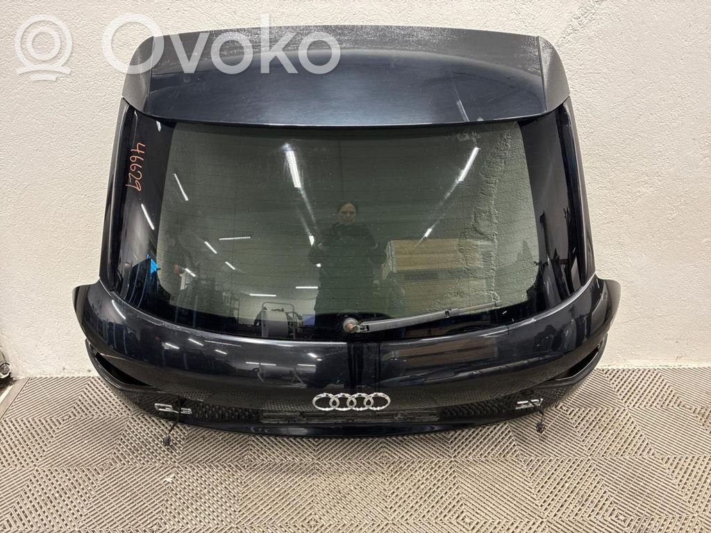 Audi Q3 8U Puerta del maletero/compartimento de carga 