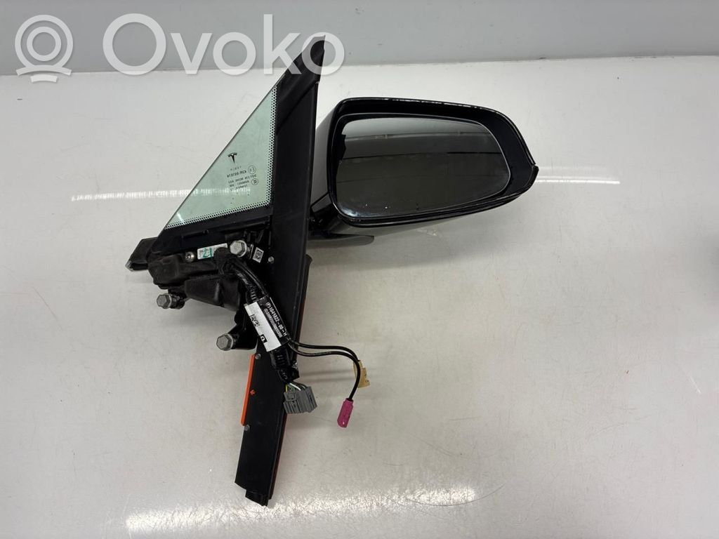 Tesla Model S Espejo lateral eléctrico de la puerta delantera 